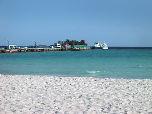 Foto Der weiße Sandstrand der Malediven - 